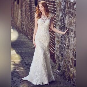 Maggie Sottero Everly Wedding Dress